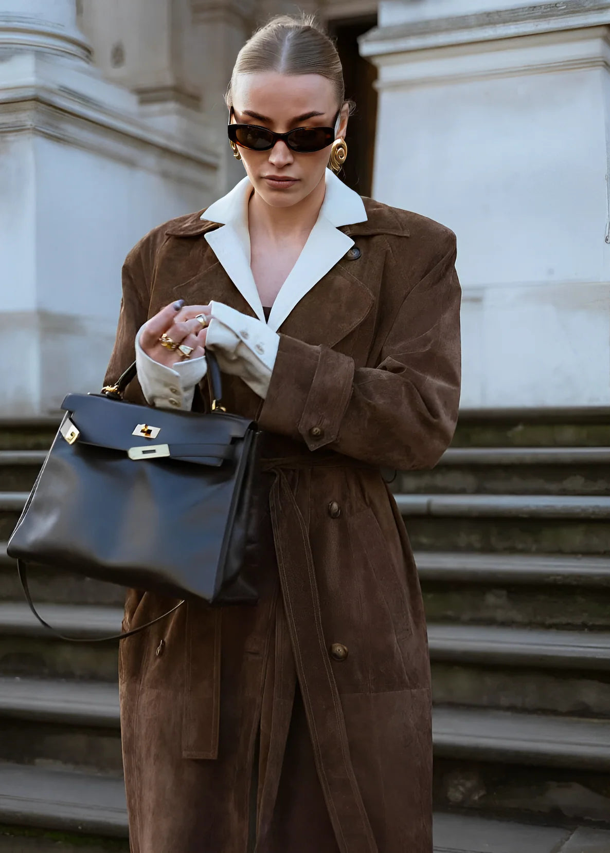 Langer Trenchcoat aus Wildleder