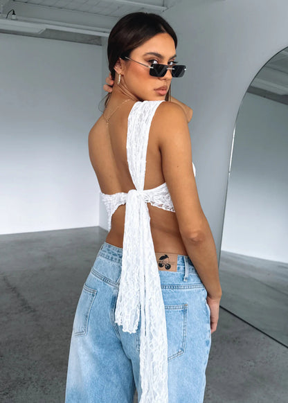 Haut à col incliné