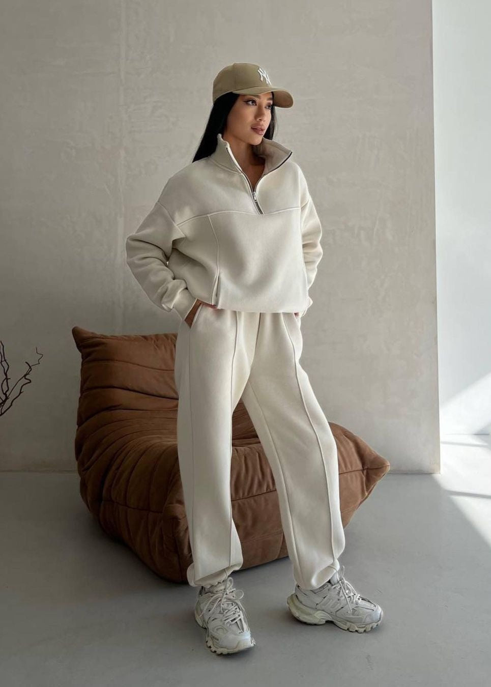 Ensemble streetwear Y2K